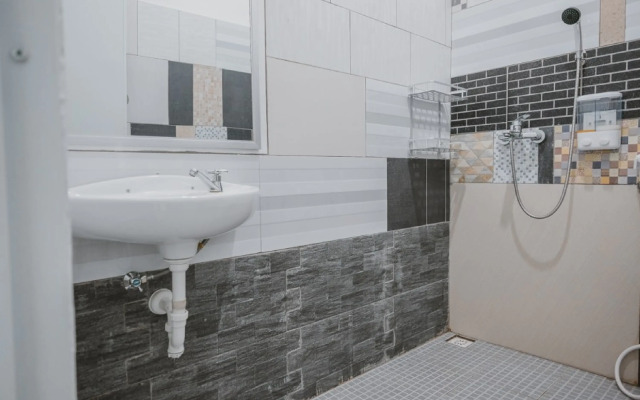 RedDoorz @ Beringin Jambi