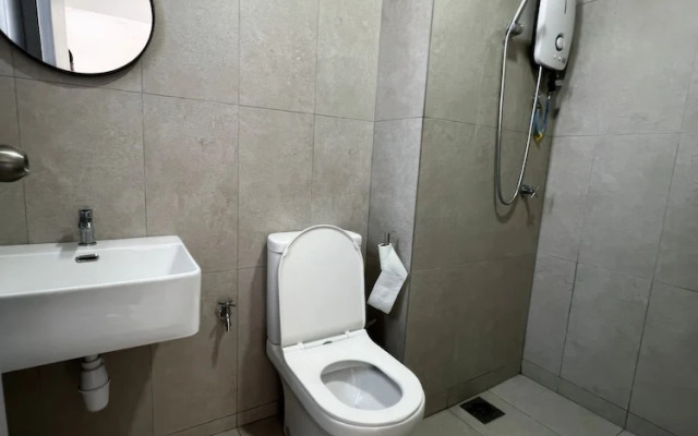 Kenwingston Platz @ KL North