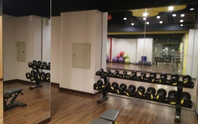Spacious Studio Signature Park Grande