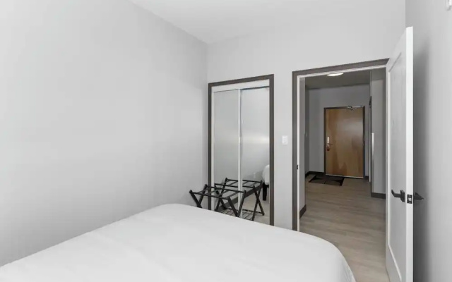Lux Suites Extended Stay