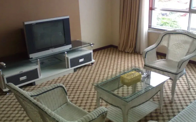 Royal Hotel Luang Namtha ' Huang Ching'