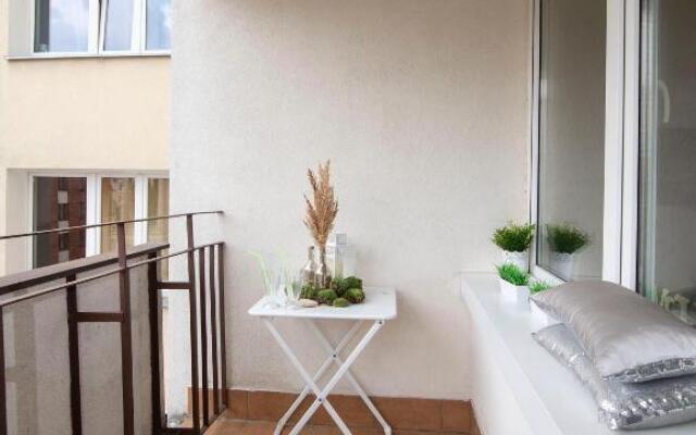 WLR Apartments - Hoza II