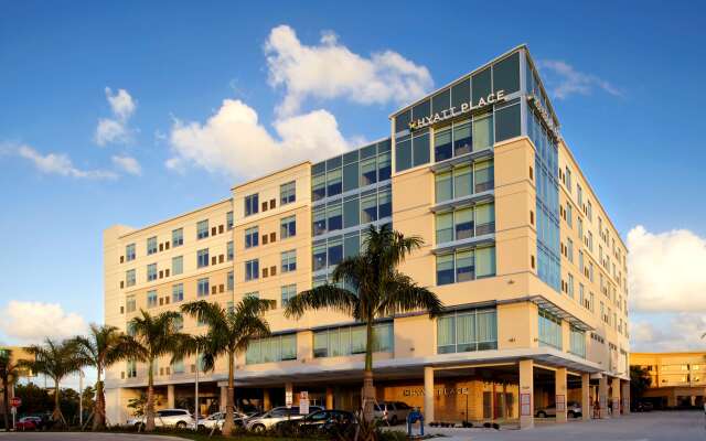 Hyatt Place Miami Airport-East