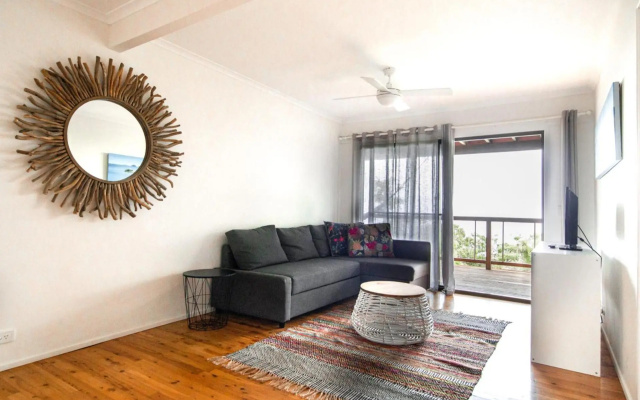 Beach Buoys – Guest Rooms – Point Lookout