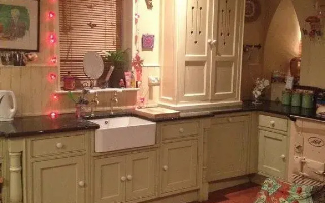 Laurel Lodge Bed and Breakfast