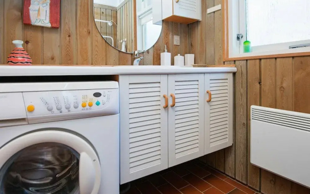 Beautiful Holiday Home in Glesborg With Terace
