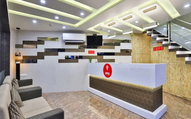 OYO 15453 Hotel Pearl