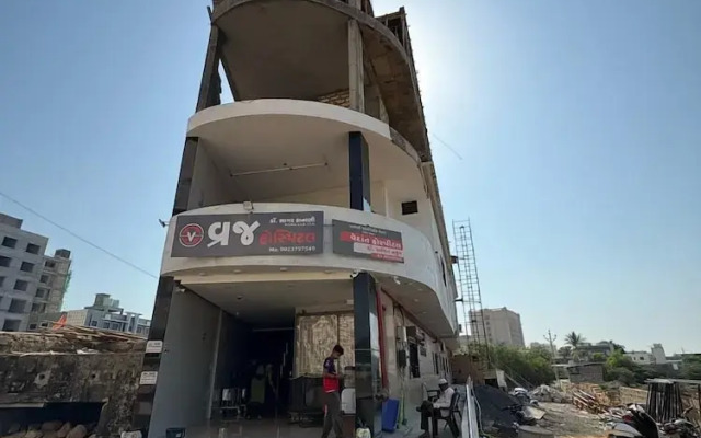 Vrajvashi -Home stay Dwarka