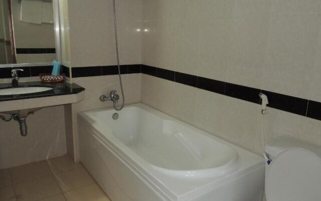 Favour Hotel
