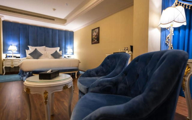 WA hotel