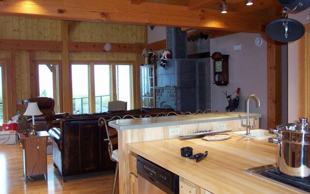 Timber Bay Bed and Breakfast