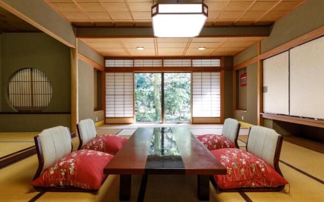 Awazuonsen Kitahachi