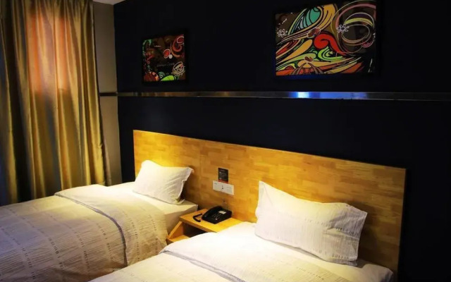 Zijinghua City Hotel