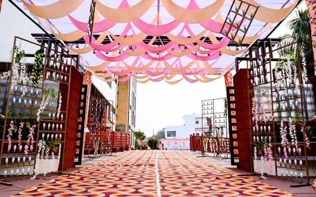 Sakura Hotel & Banquet