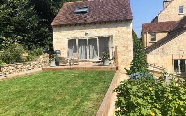 Cotswold Lodge