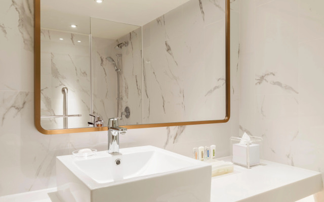 Holiday Inn Golden Mile Hong Kong by IHG