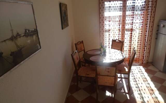 Don - 90m From the sea - A4