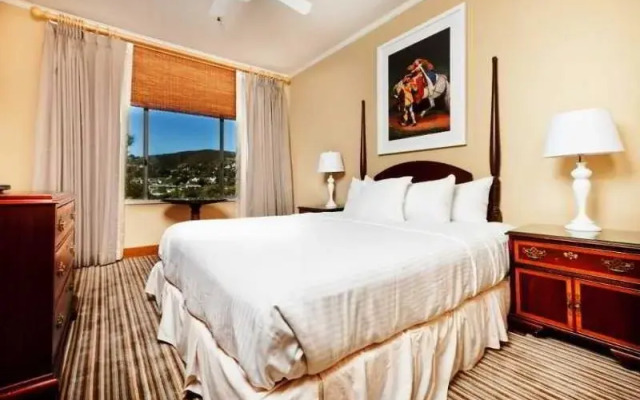 Hotel Laguna