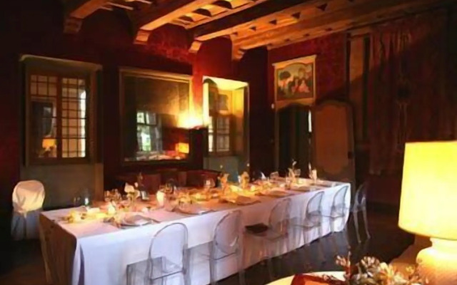 Castello Di San Sebastiano Po