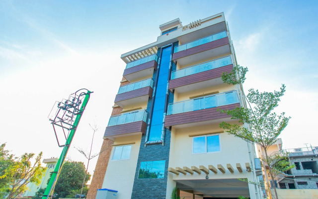 Collection O 14320 Pride Manyata