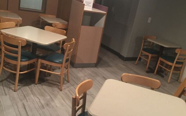 Travelodge By Wyndham Battle Creek