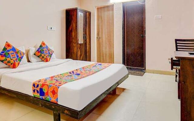 Oyo Townhouse 331 Vat Hotels