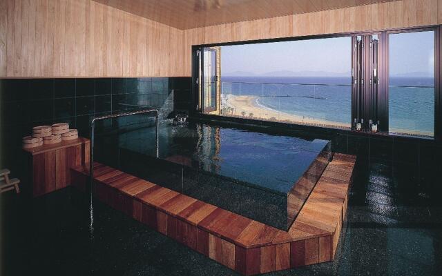 Nishiura Grand Hotel Kikkei