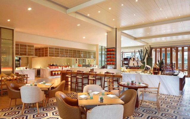 Four Points by Sheraton Chengdu, Anren