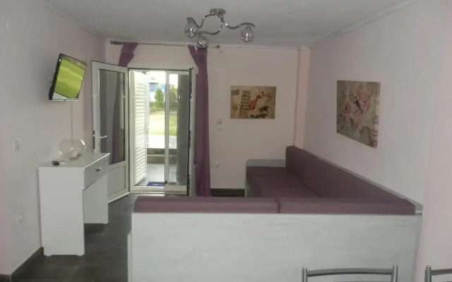 Zephyros Family Apartments 2