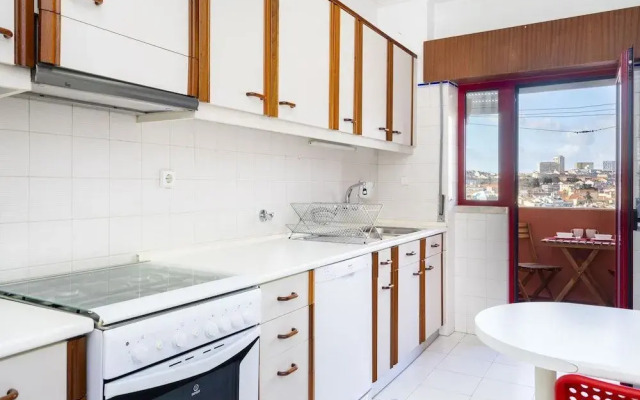 Damasceno Large Apartment