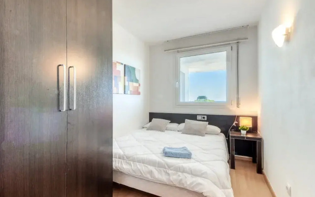 Apartment With Scenic View