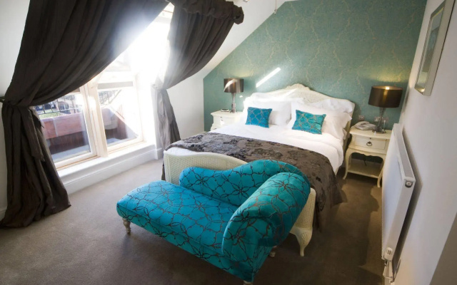 Hall Farm Hotel & Restaurant