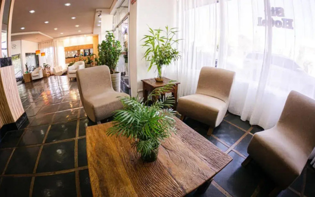 Hotel Sir Ltda