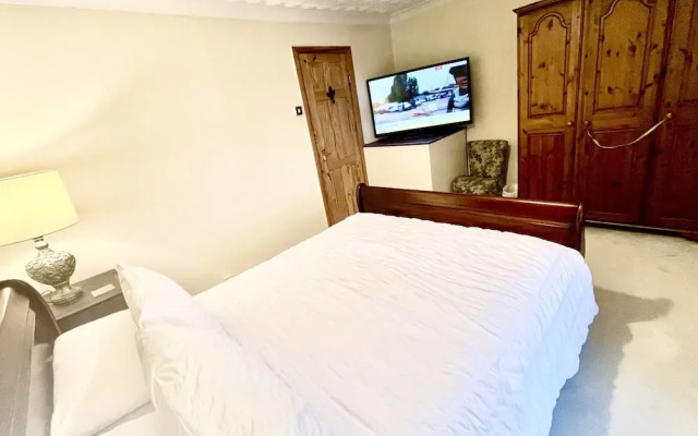 Snowdonia Slate Mountain Cottage Near Zip World