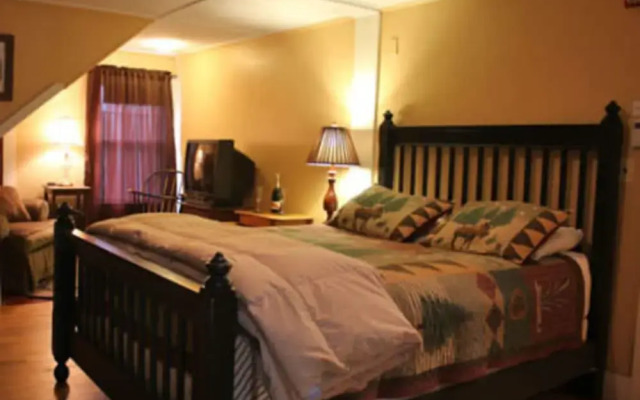 Wildcat Inn & Tavern