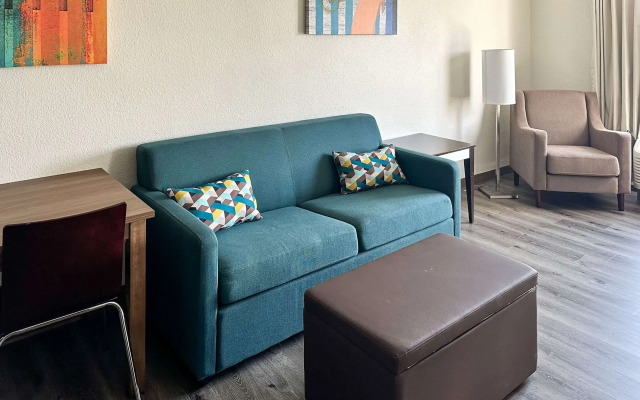MainStay Suites Conover-Hickory