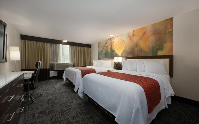 Holiday Inn Milwaukee Brookfield by IHG
