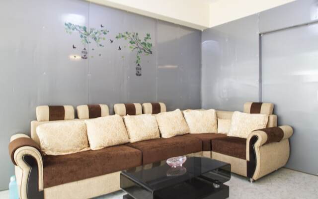 The Royal Nest By OYO Rooms