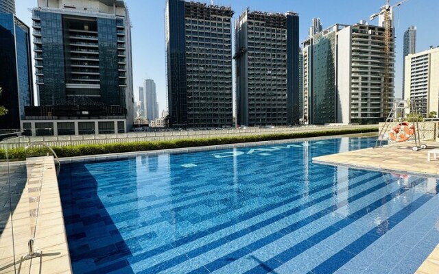 HiGuests - Reva Residences