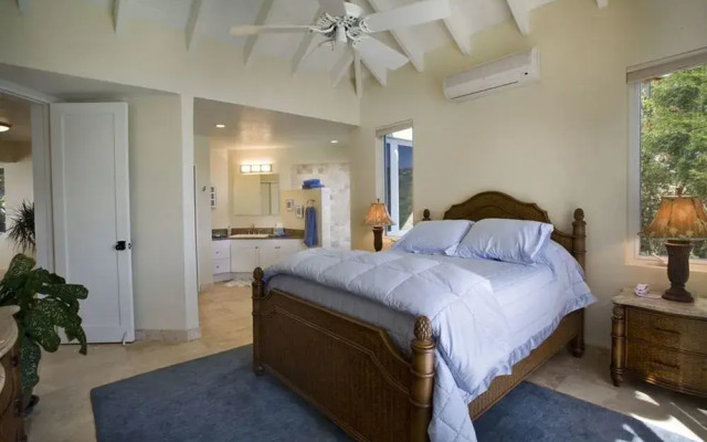 VI Friendship Villa