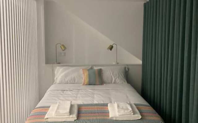 Succeed Campo Pequeno Apartments