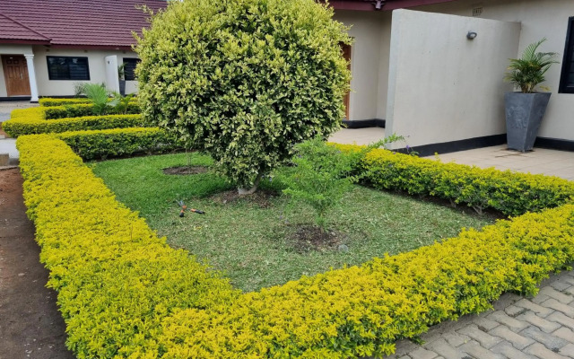 Mwaiseni Maisonettes apartments