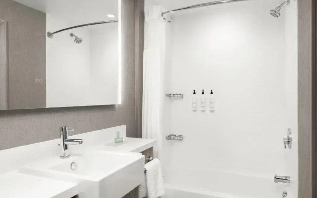 SpringHill Suites Roanoke North