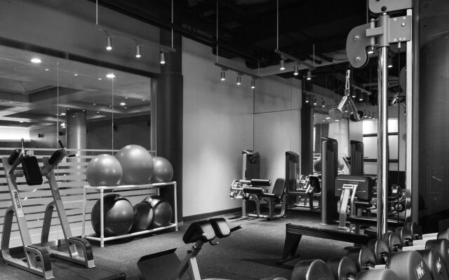 The Logan Philadelphia, Curio Collection by Hilton