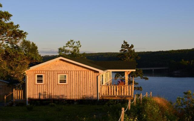 Still Point Lodge & Cottages