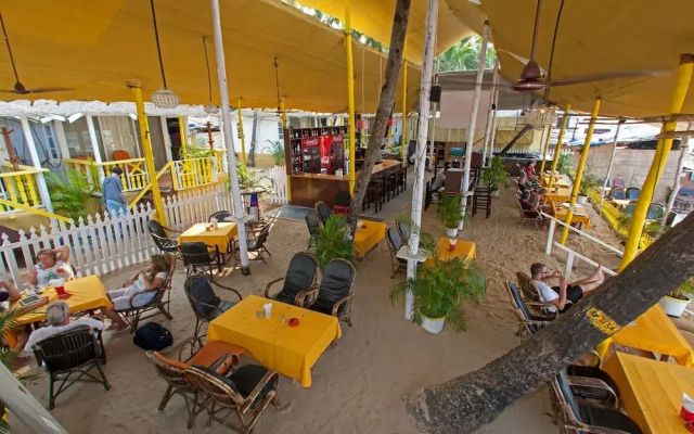 Cuba Premium Huts