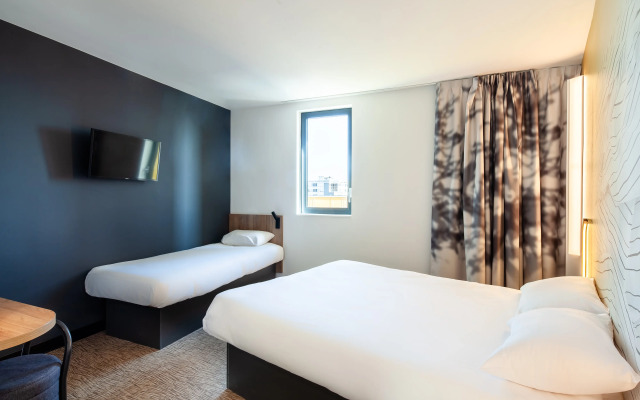 B&B HOTEL Paris Porte de Bagnolet