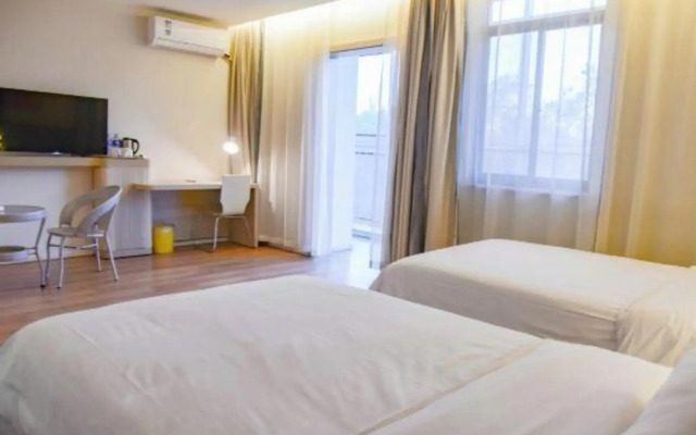 Hanting Hotel (jiayuguan fangte silk road mytholog