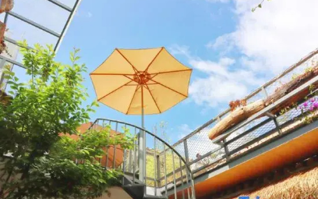 Mitang Inn