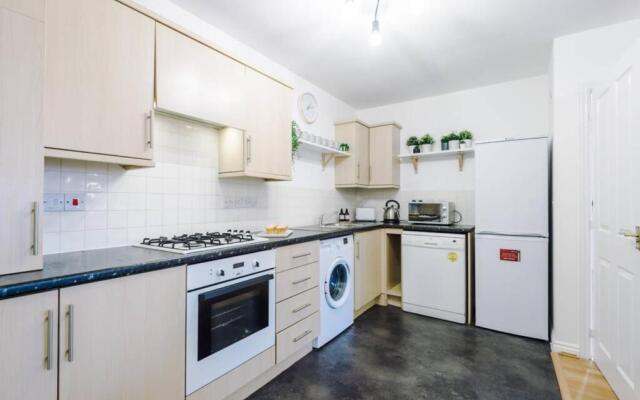 Paladine Place Serviced Apartment Coventry